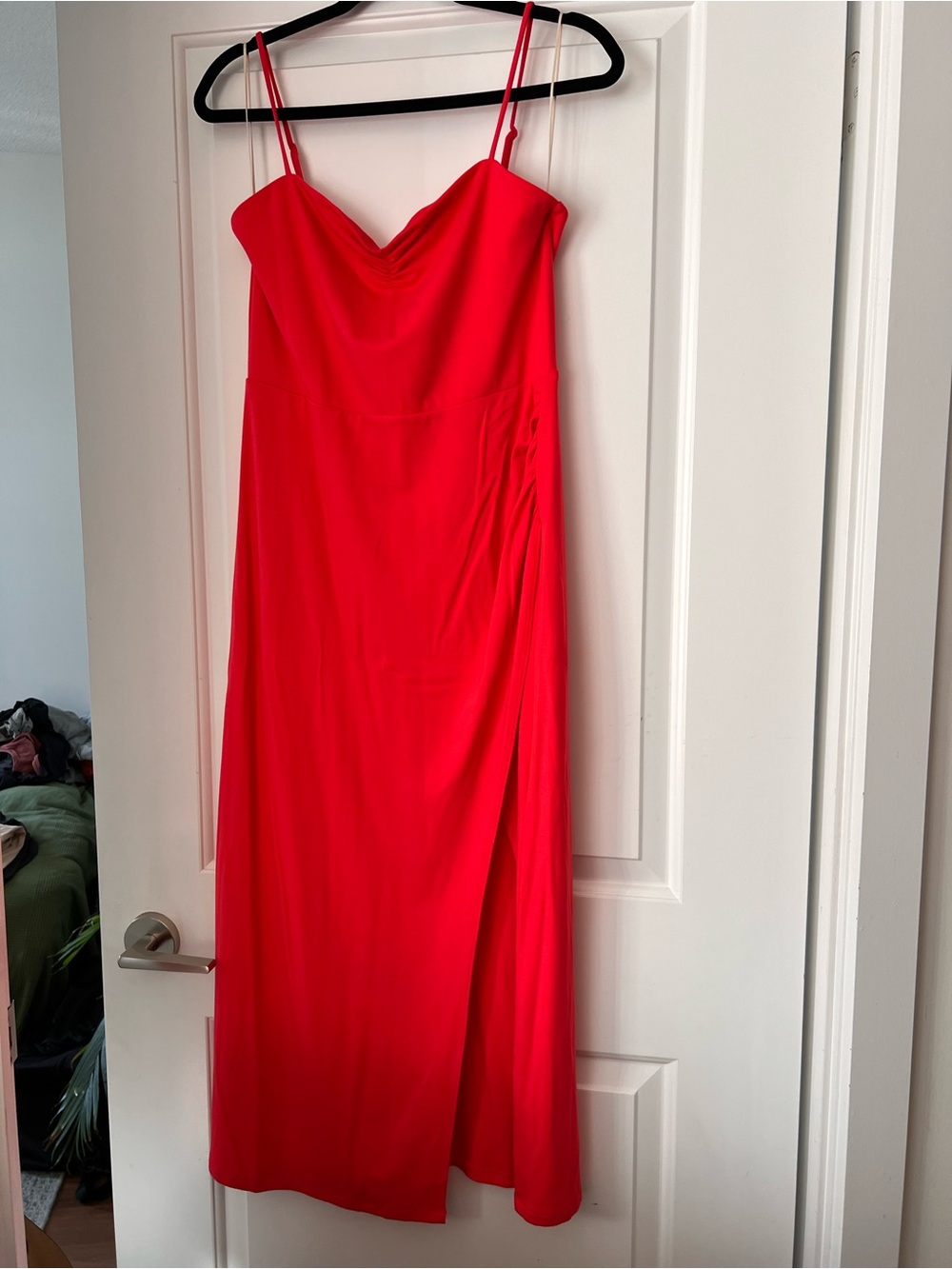 Aritzia Wilfred Midi Flight Dress with Slit in Red, size L, Never Worn